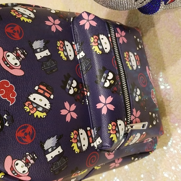 Hello Kitty & Friends Mini Backpack - Picture 3 of 11